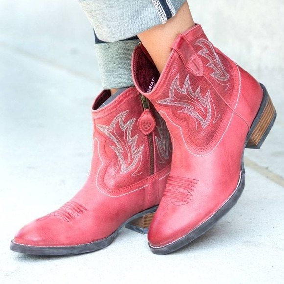Ariat Billie Red Western Ankle Boots - Picture 1 of 13